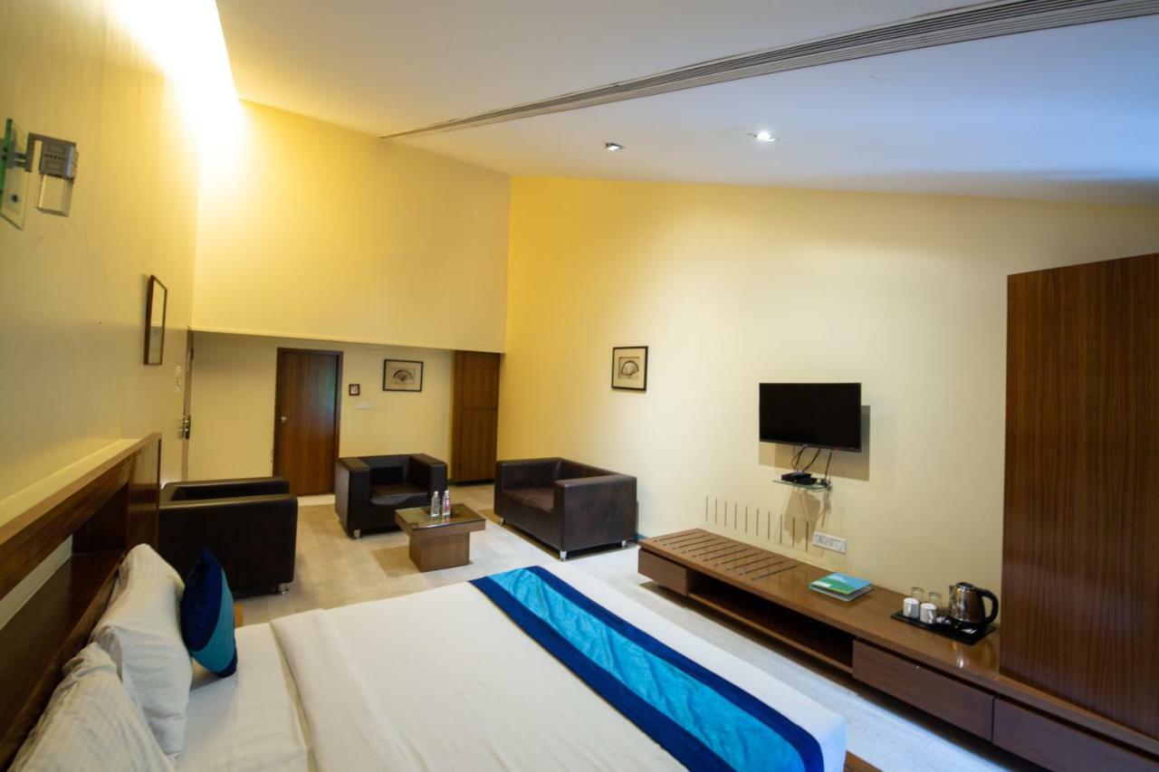 Mint Koregaon Park Next To Osho Ashram Pune Eksteriør bilde